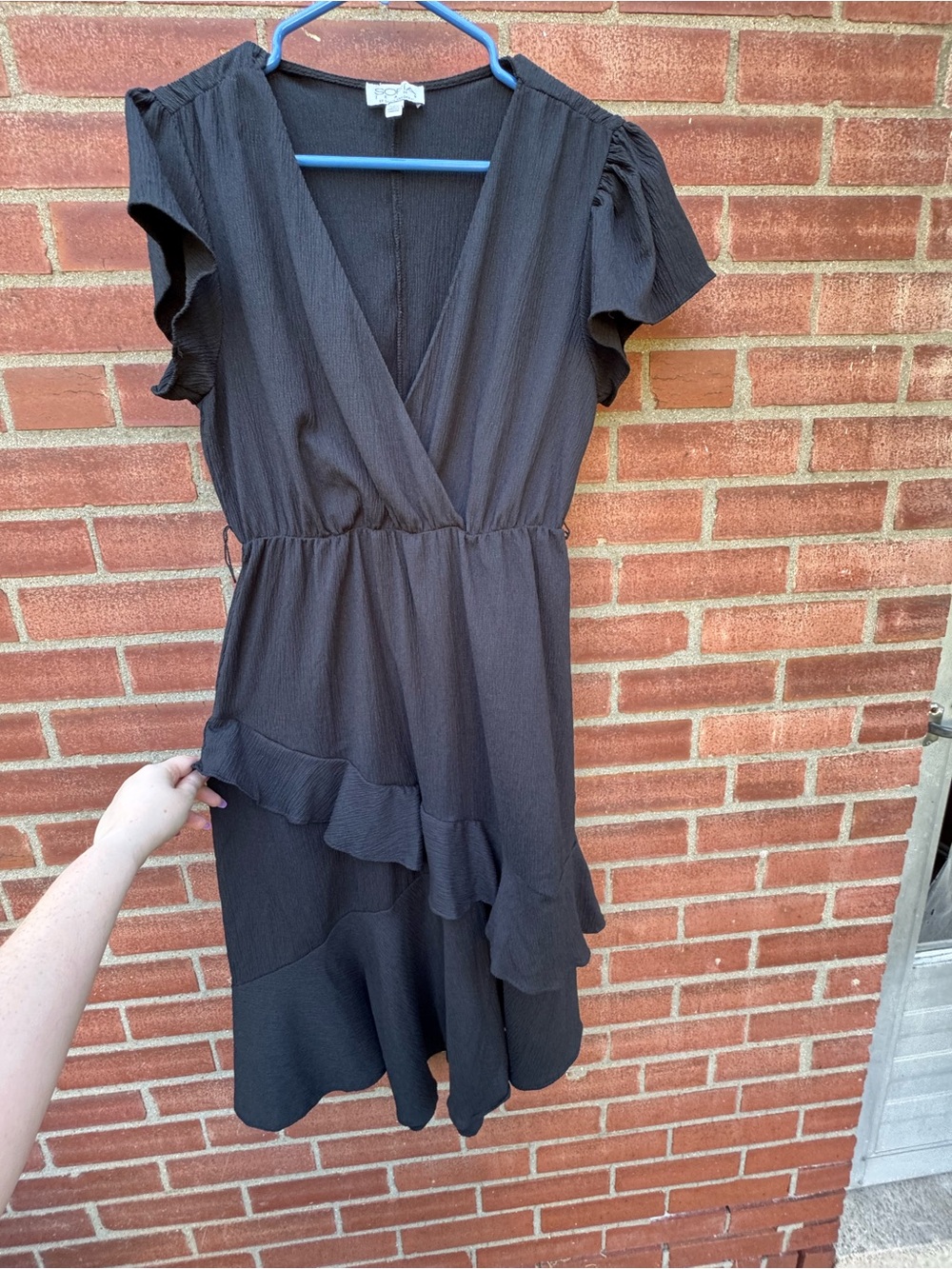 Sofia Jeans by Sofia Vergara Black Ruffle Dress Size S V Neck Flutter Sleeve